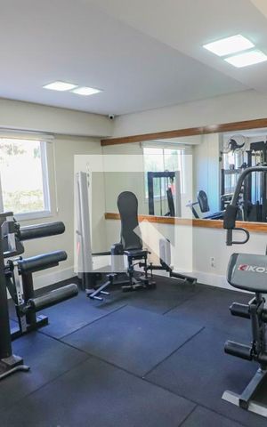 Apartamento à venda com 60m², 2 quartos e 1 vaga Apartamento à venda com 60m², 2 quartos e 1 vagaÁrea comum - Academia