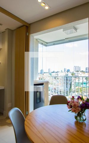Apartamento para alugar com 73m², 2 quartos e 2 vagas Apartamento para alugar com 73m², 2 quartos e 2 vagasSala