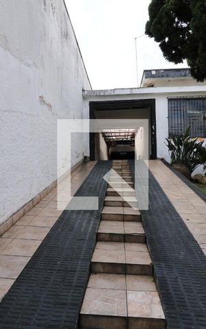 Casa à venda com 400m², 2 quartos e 6 vagasGaragem