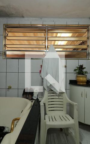 Casa à venda com 400m², 2 quartos e 6 vagasBanheiro da Suite