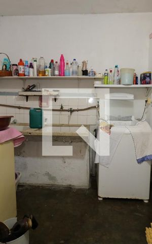 Casa à venda com 400m², 2 quartos e 6 vagasÁrea de Serviço