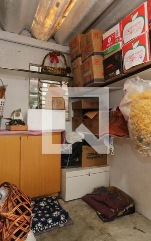 Casa à venda com 400m², 2 quartos e 6 vagasDepósito