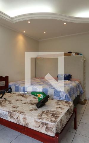 Casa à venda com 400m², 2 quartos e 6 vagasSala
