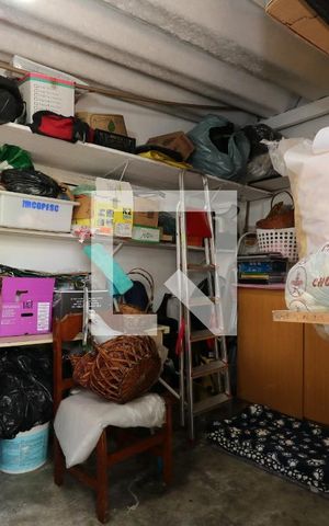 Casa à venda com 400m², 2 quartos e 6 vagasDepósito