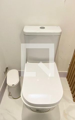 Casa à venda com 280m², 4 quartos e 2 vagasLavabo