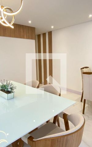 Casa à venda com 280m², 4 quartos e 2 vagasSala de Jantar