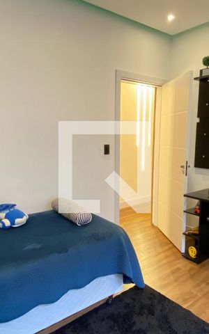 Casa à venda com 280m², 4 quartos e 2 vagasSuíte 2