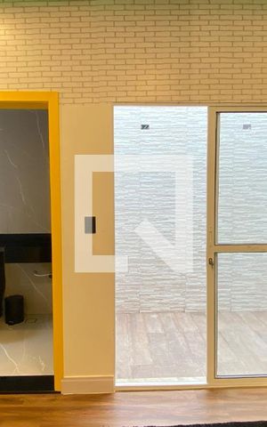 Casa à venda com 280m², 4 quartos e 2 vagasSuíte 2