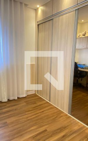 Casa à venda com 280m², 4 quartos e 2 vagasQuarto