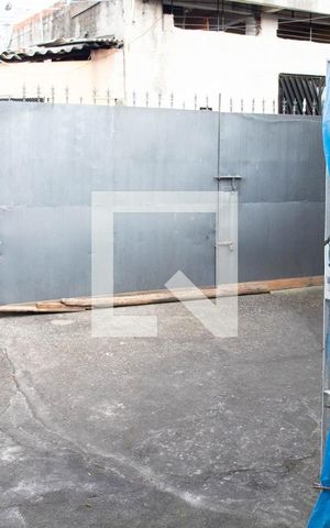 Casa à venda com 200m², 3 quartos e 3 vagasGaragem