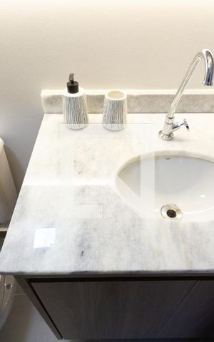 Apartamento à venda com 27m², 1 quarto e sem vagaBanheiro da Suíte