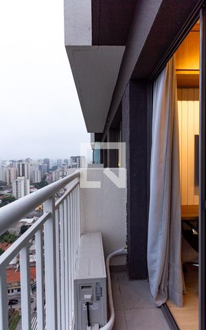 Apartamento para alugar com 27m², 1 quarto e sem vaga Apartamento para alugar com 27m², 1 quarto e sem vagaVaranda