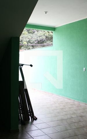 Casa à venda com 137m², 3 quartos e 3 vagasGaragem