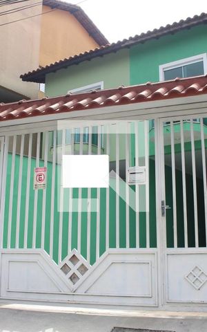 Casa à venda com 137m², 3 quartos e 3 vagasFachada