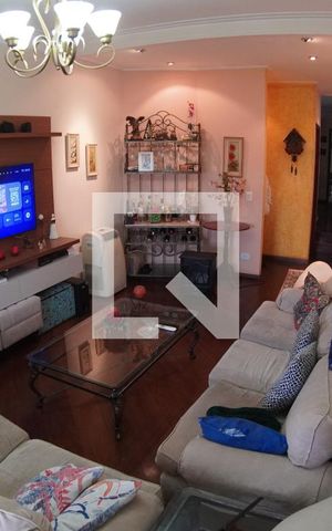 Casa à venda com 165m², 3 quartos e 3 vagasSala