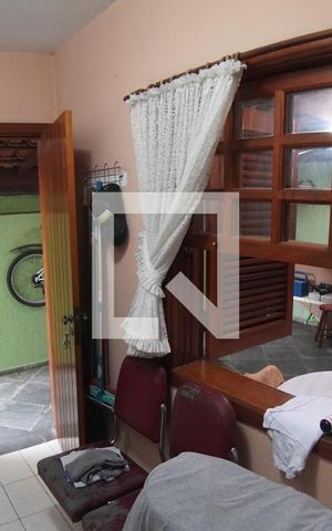 Casa à venda com 165m², 3 quartos e 3 vagasÁrea de Serviço