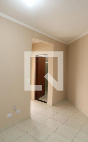 Casa para alugar com 90m², 2 quartos e 1 vagaSala