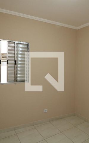 Casa para alugar com 90m², 2 quartos e 1 vagaQuarto