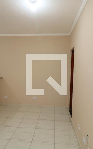 Casa para alugar com 90m², 2 quartos e 1 vagaSala