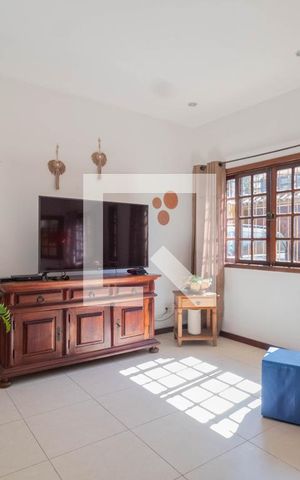 Casa à venda com 450m², 6 quartos e 4 vagasSala 