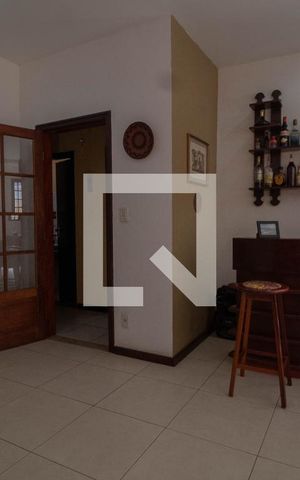 Casa à venda com 450m², 6 quartos e 4 vagasSala 