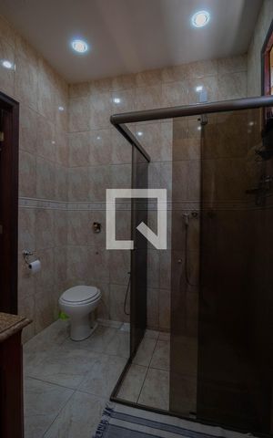 Casa à venda com 450m², 6 quartos e 4 vagasBanheiro da Suíte