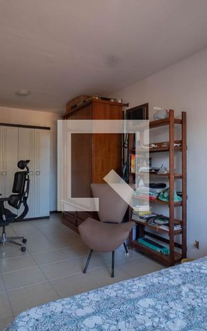 Casa à venda com 450m², 6 quartos e 4 vagasQuarto 3
