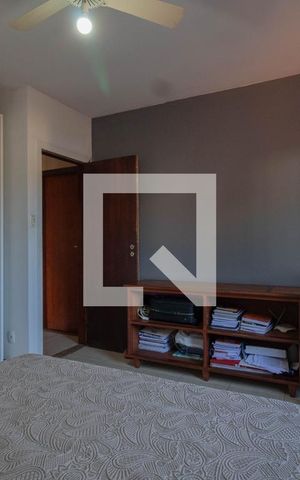 Casa à venda com 450m², 6 quartos e 4 vagasQuarto 2