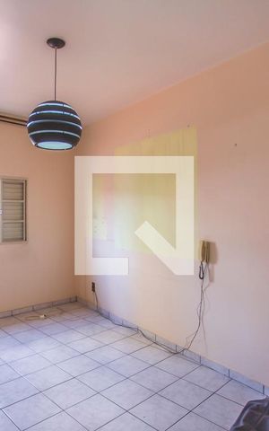 Casa à venda com 229m², 3 quartos e 2 vagasQuarto 3