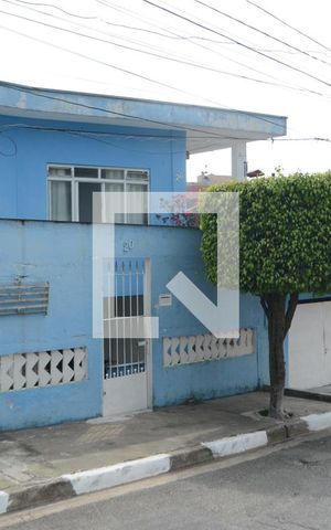 Casa à venda com 250m², 3 quartos e 2 vagasFachada
