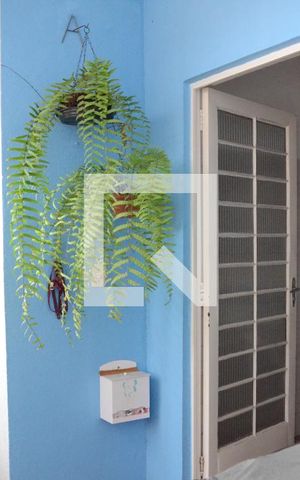 Casa à venda com 250m², 3 quartos e 2 vagasÁrea de Serviço