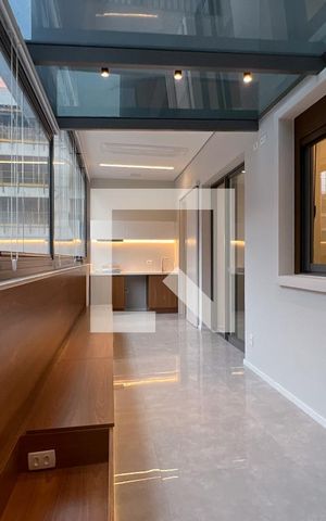 Apartamento para alugar com 76m², 2 quartos e 1 vagaVaranda