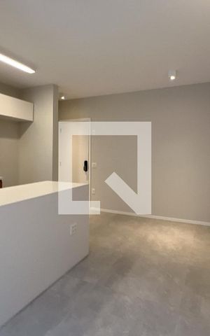 Apartamento para alugar com 76m², 2 quartos e 1 vagaSala