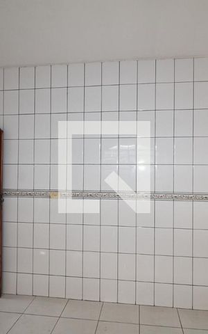 Casa para alugar com 50m², 2 quartos e 1 vagaSala/Cozinha