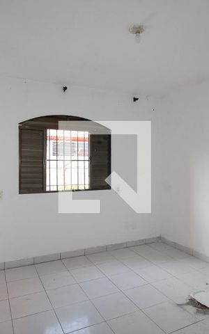 Casa para alugar com 50m², 2 quartos e 1 vagaQuarto Suíte