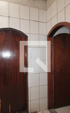 Casa para alugar com 50m², 2 quartos e 1 vagaÁrea de Serviço