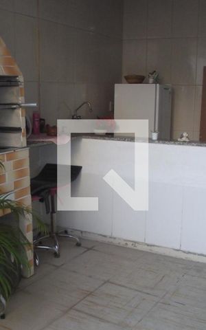 Casa à venda com 30m², 3 quartos e 1 vagaÁrea Comum