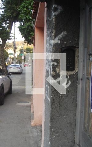 Casa à venda com 30m², 3 quartos e 1 vagaFachada