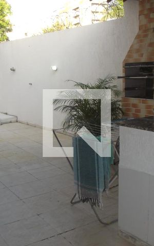 Casa à venda com 30m², 3 quartos e 1 vagaÁrea Comum