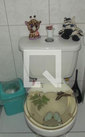 Casa à venda com 30m², 3 quartos e 1 vagaBanheiro