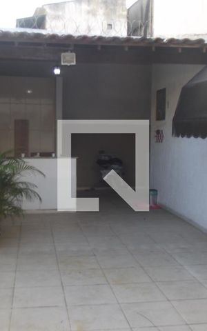 Casa à venda com 30m², 3 quartos e 1 vagaÁrea Comum