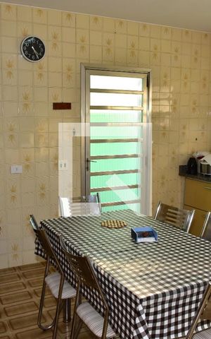 Casa à venda com 180m², 3 quartos e 3 vagasCozinha