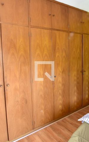 Casa à venda com 180m², 3 quartos e 3 vagasQuarto 1 - Suíte