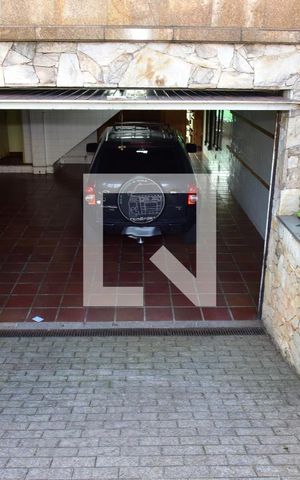 Casa à venda com 180m², 3 quartos e 3 vagasGaragem