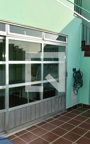 Casa à venda com 180m², 3 quartos e 3 vagasQuintal