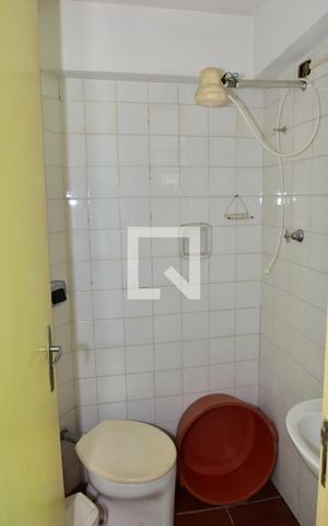 Casa à venda com 180m², 3 quartos e 3 vagasBanheiro de serviço