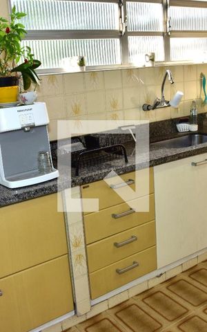 Casa à venda com 180m², 3 quartos e 3 vagasCozinha