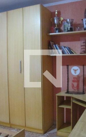 Casa à venda com 200m², 4 quartos e 2 vagasQuarto 1