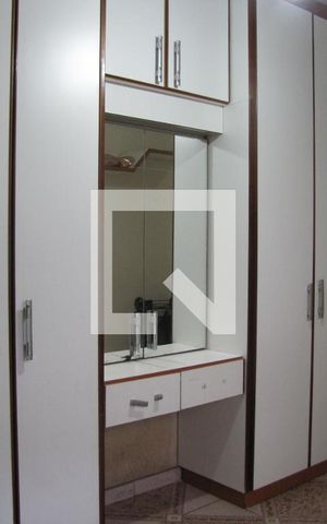 Casa à venda com 200m², 4 quartos e 2 vagasQuarto 2