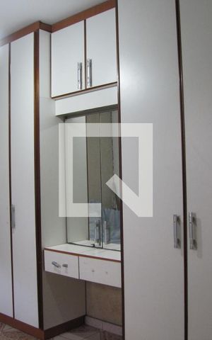 Casa à venda com 200m², 4 quartos e 2 vagasQuarto 2